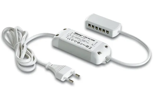 Hera LED Trafo 24/5W mit 6-fach Verteiler